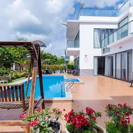 VILLA ARIA RESORT, THE SEA BY 10m,Biển và hồ bơi riêng-3